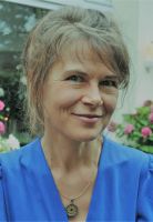 Angela Wohnout Portrait